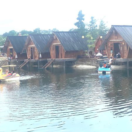 Resort & Resto Talaga Sundayana Subang Kültér fotó